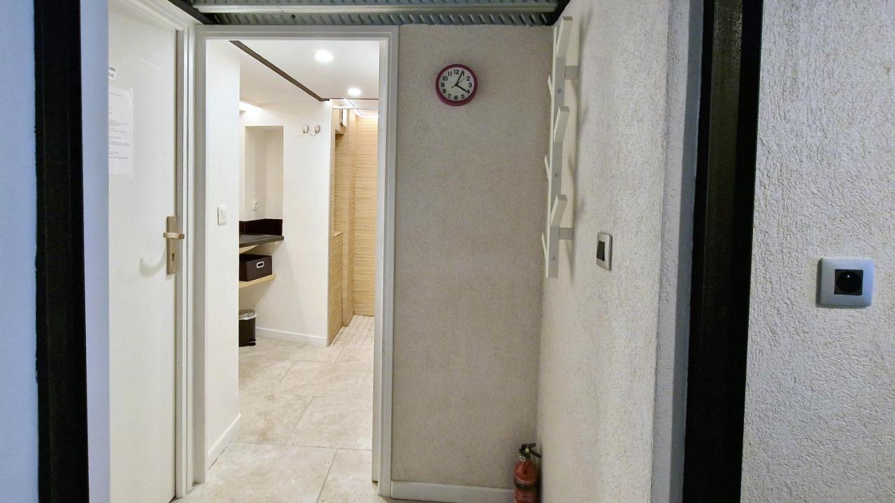 Tres Joli Loft Au Coeur De Niza Exterior foto
